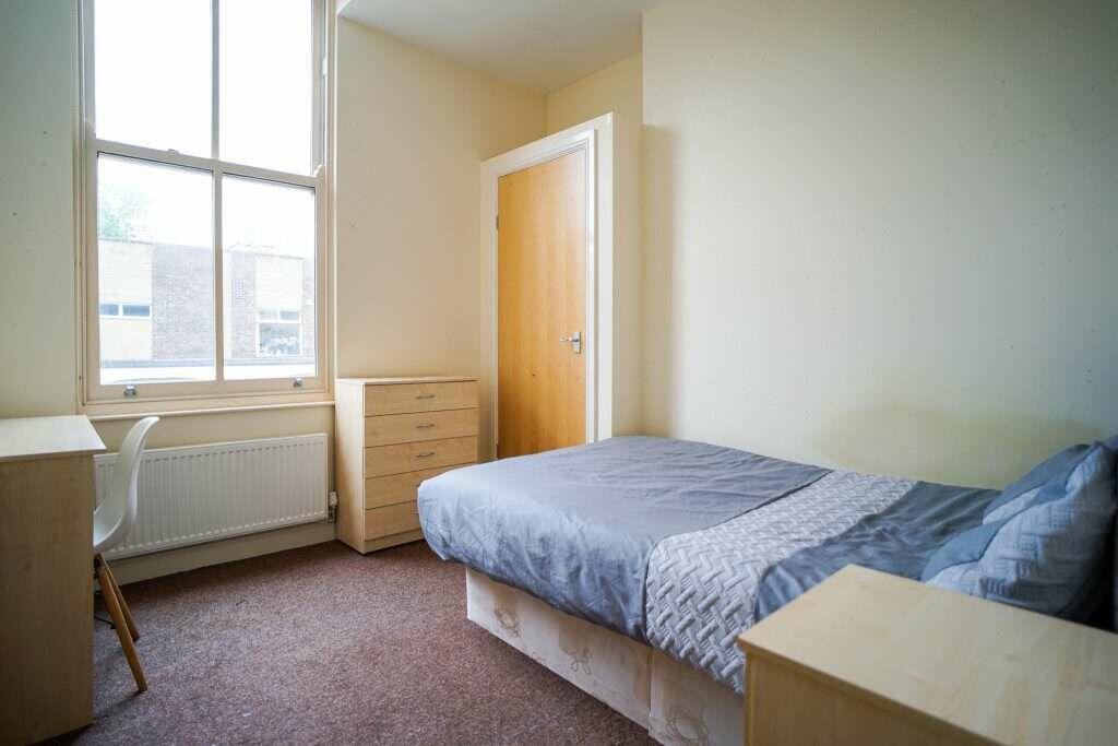 Flat_1_498_Glossop_Road