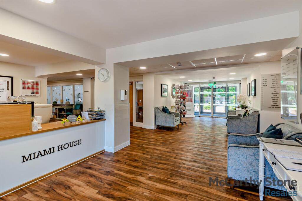 8648523-interior13-800.jpg
