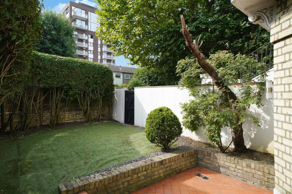 26A Fellows Road - PVdWjA9r807CdAEuIA7R.jpg