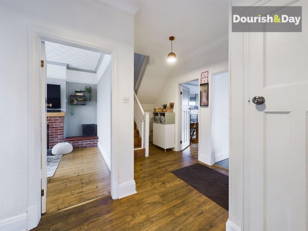 Entrance Hallway 