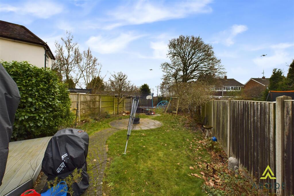CAM04151G0-PR0105-STILL019.jpg