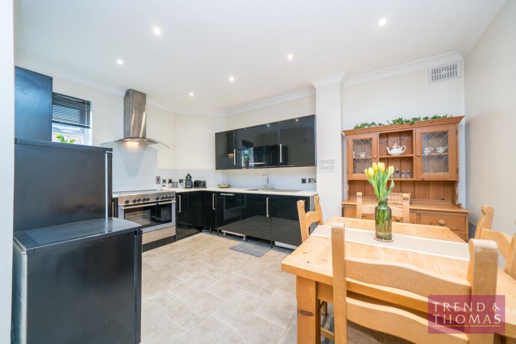 Kitchen_Dining