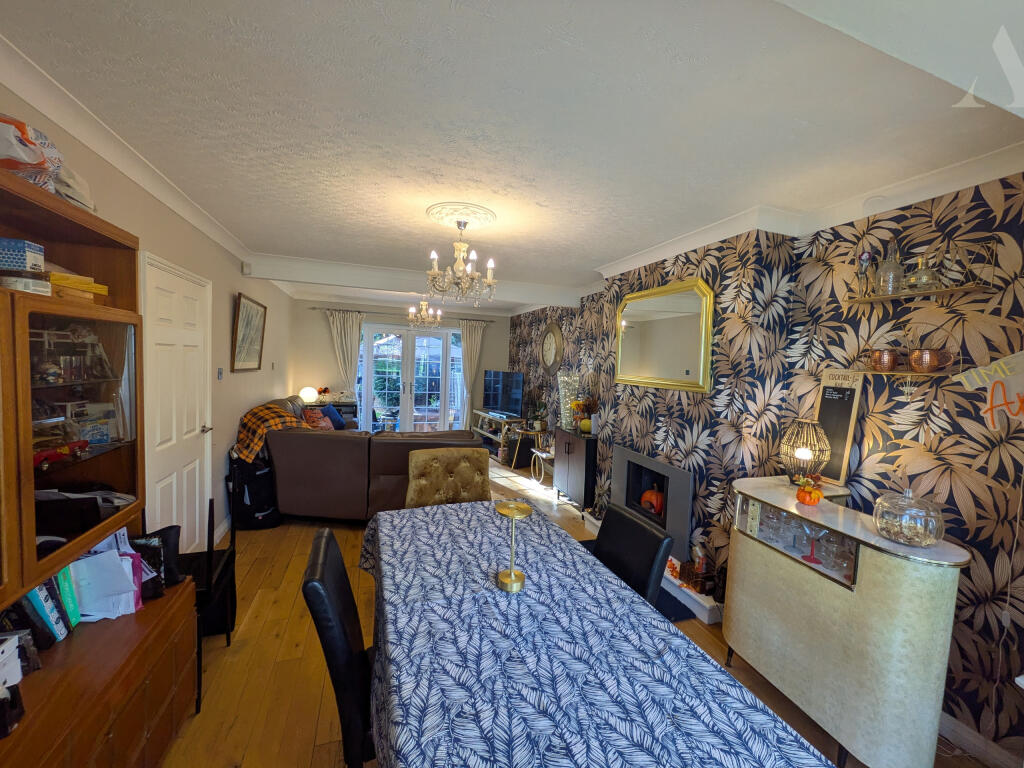 PXL_20251024_113606374