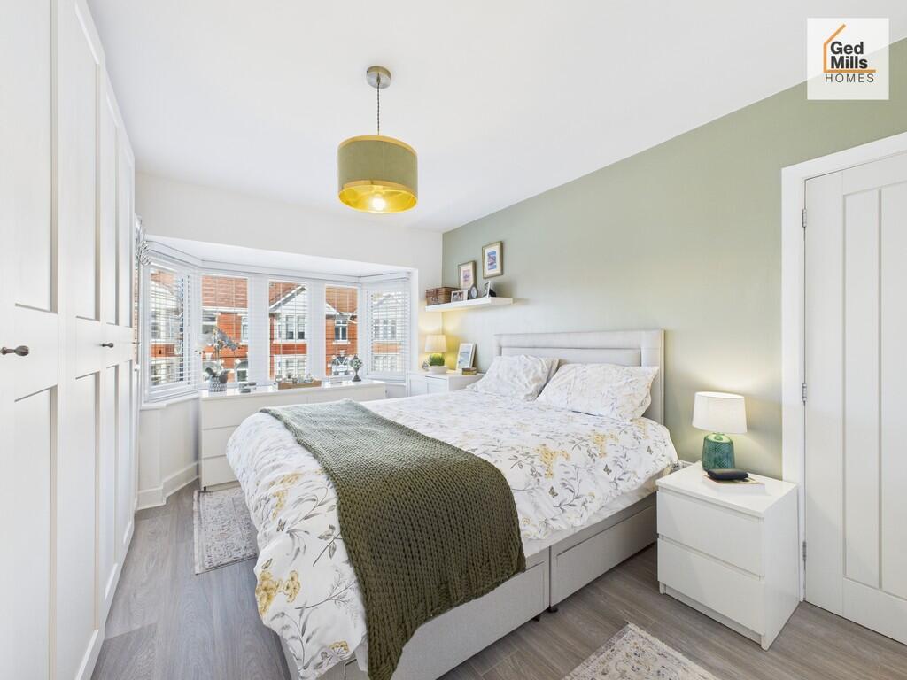 CAM04261G0-PR0118...