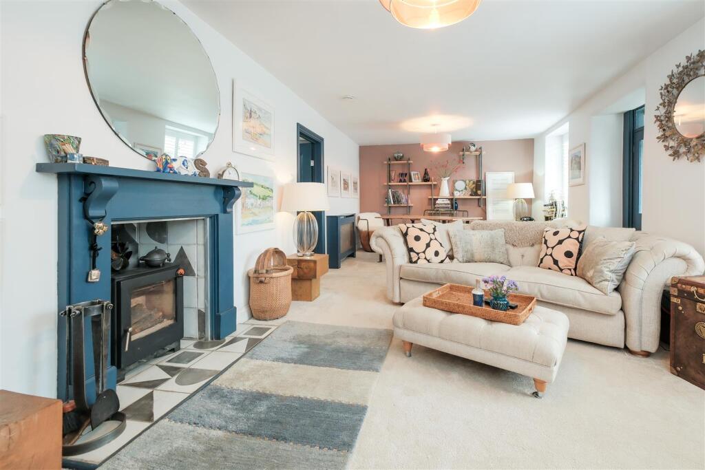 Parry_Moor View Crafthole Photos-5.jpg