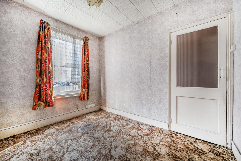 1358592-11-68d27e...