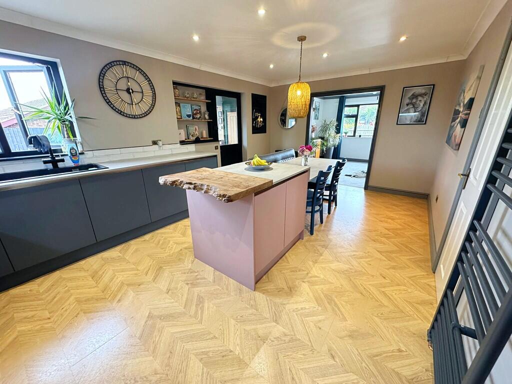 Kitchen Diner fro...