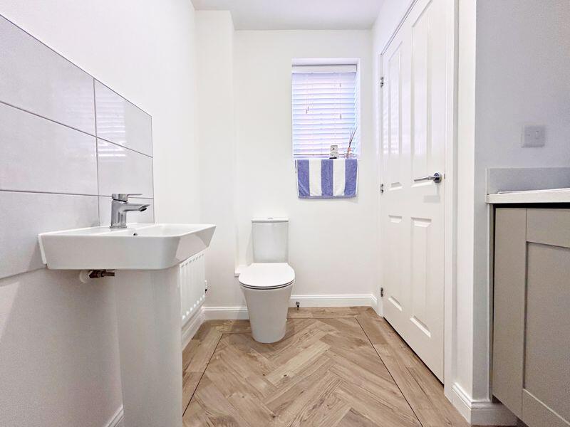 Cloakroom/Utility