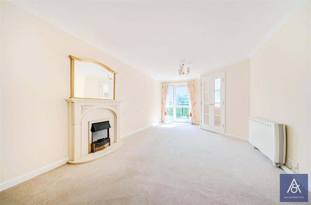 Living/Dining Room