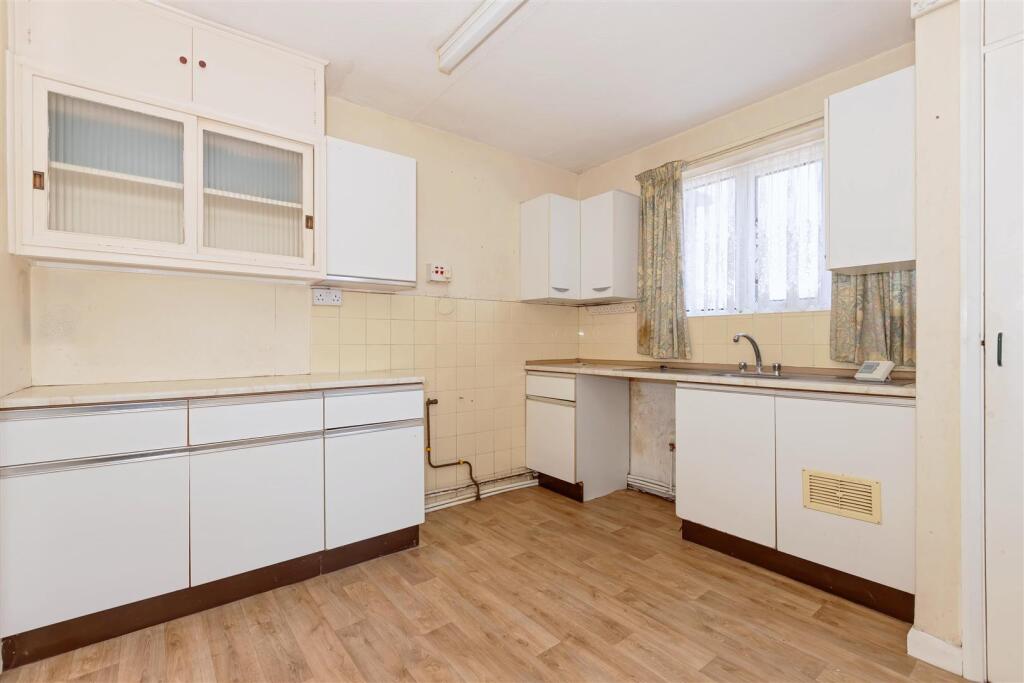 Alinora Crescent_13.jpg