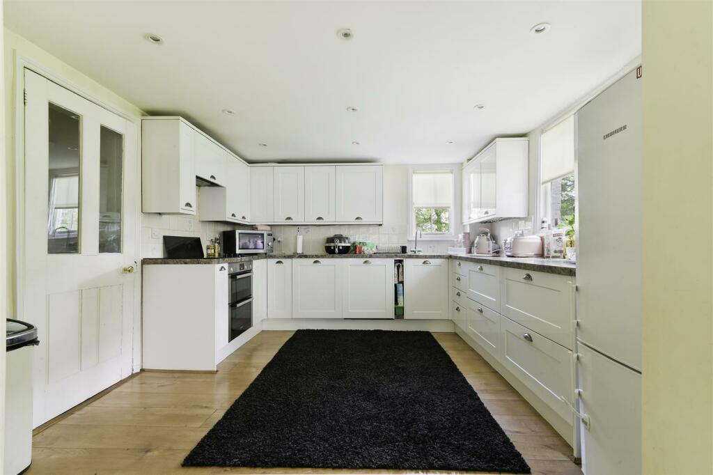 FRITH PARK FARM- (15).jpg