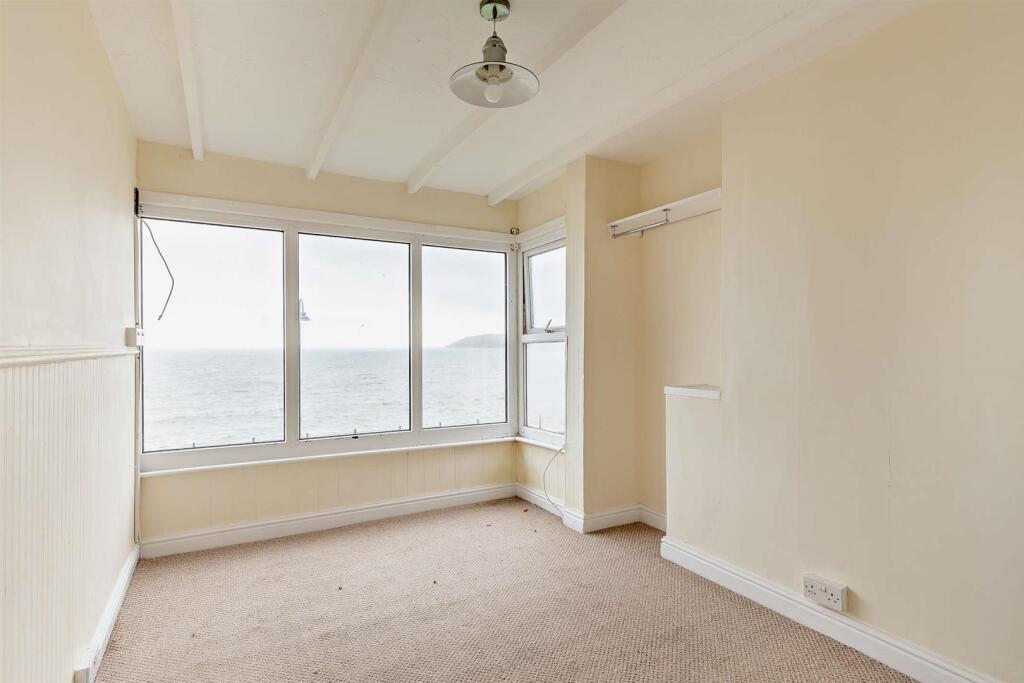 8671446-interior14-800.jpg