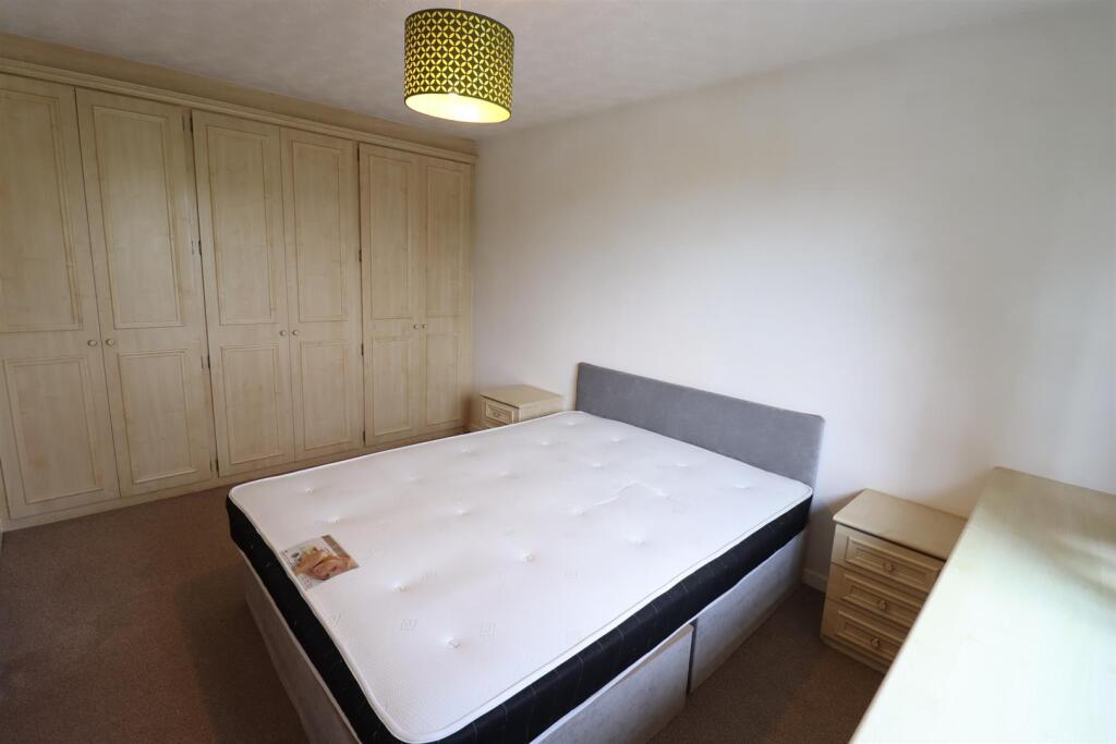 Bedroom Aspect Two