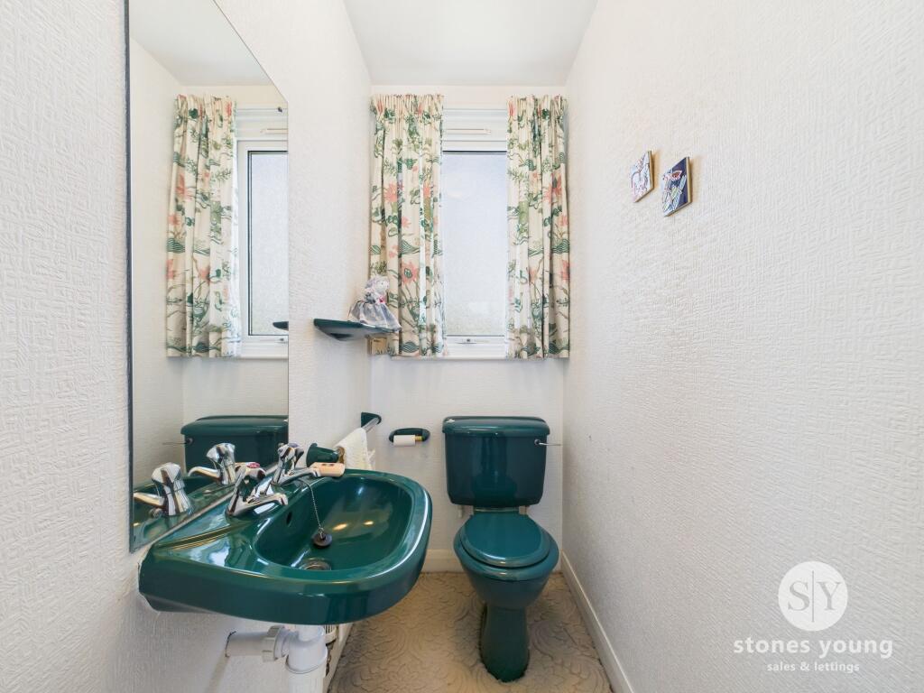 Wc 2