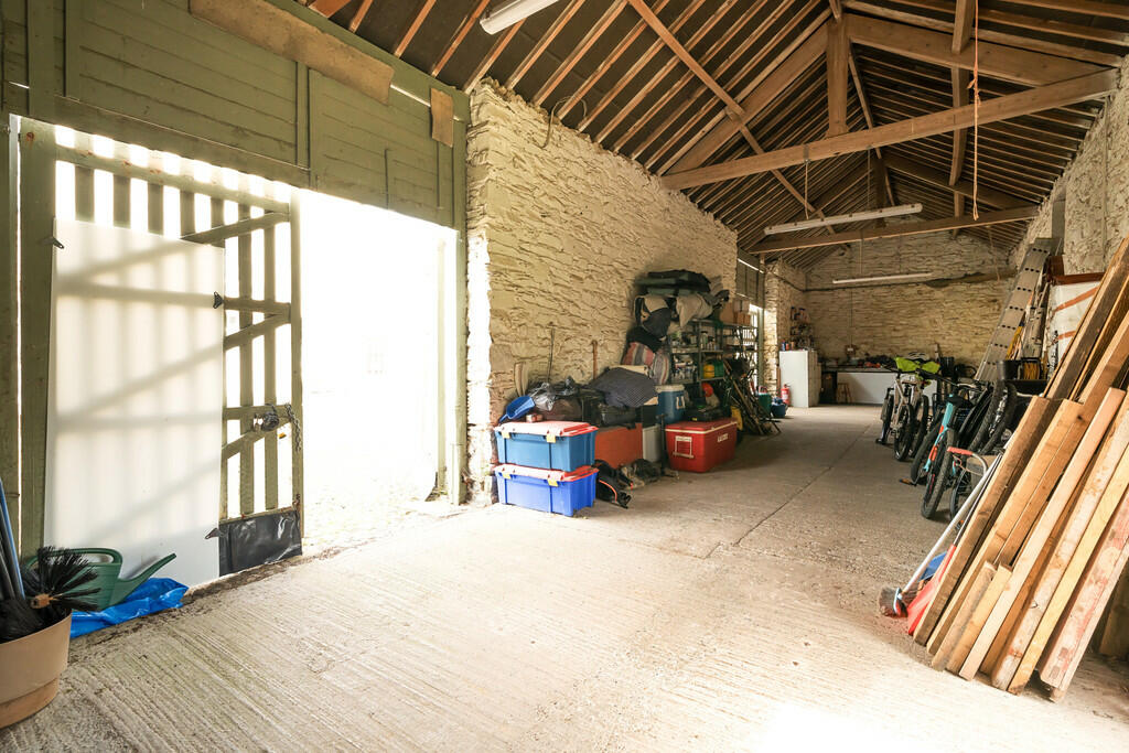 Barn