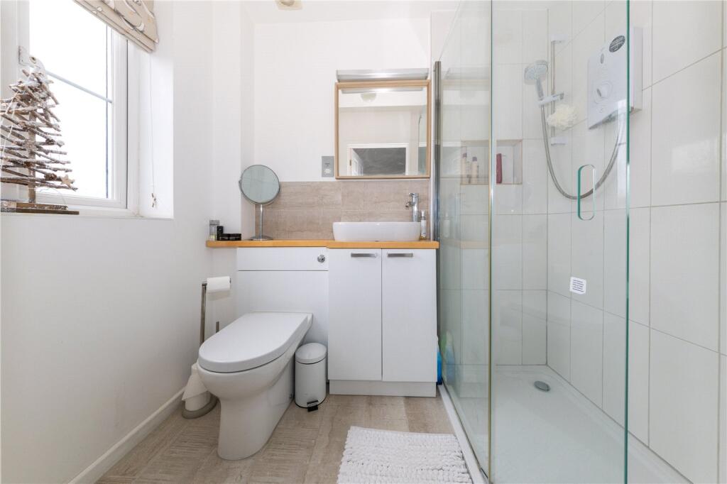 Ensuite 2