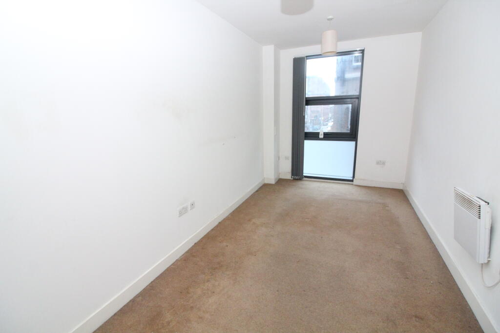 Bedroom 1  2  T202511121115.jpg