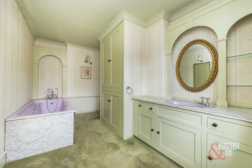 High Street, Norton House-1.JPG