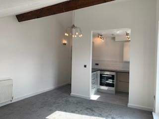 Lounge kitchen.jpg
