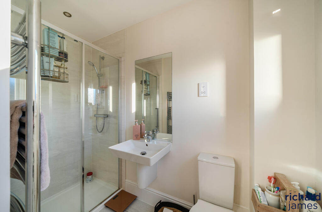 5b4a65da32ce4a659deda814e24665c8