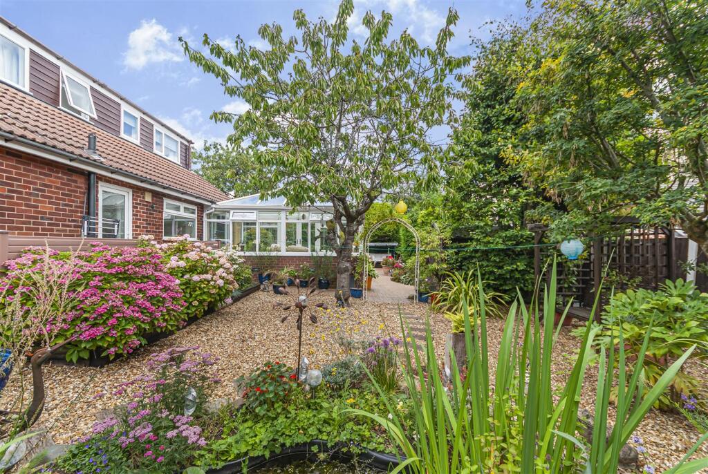 Garage and Rear Garden