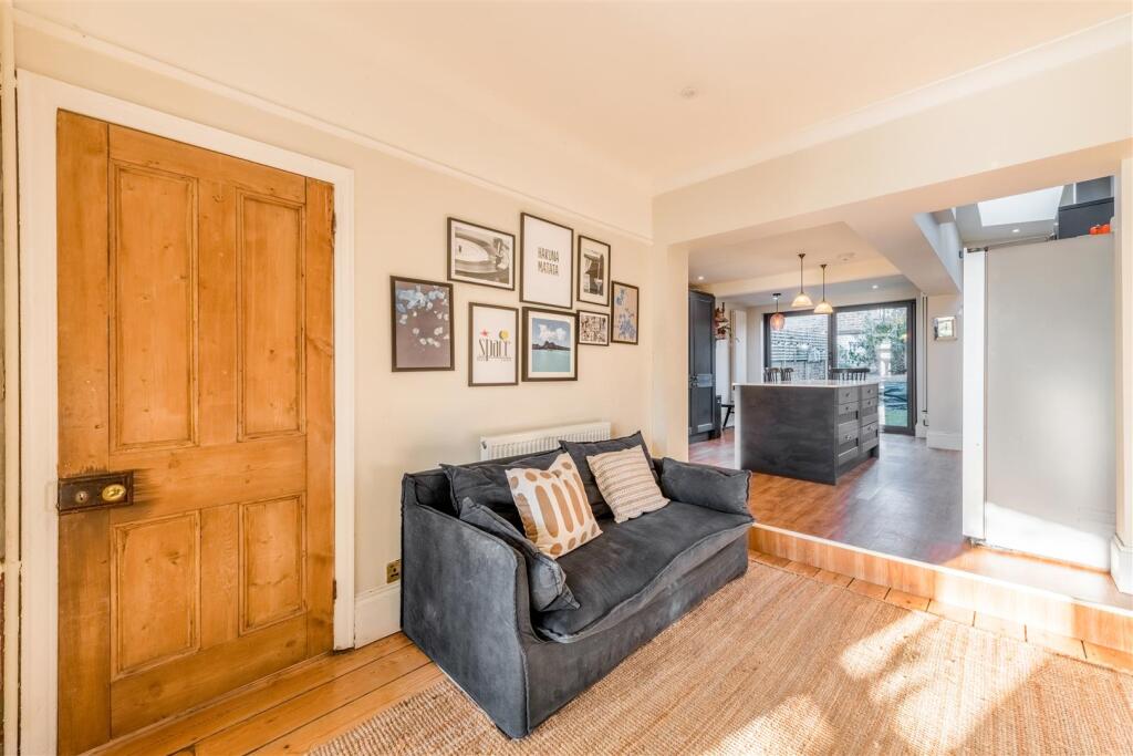 67 Ashford Road-14.jpg