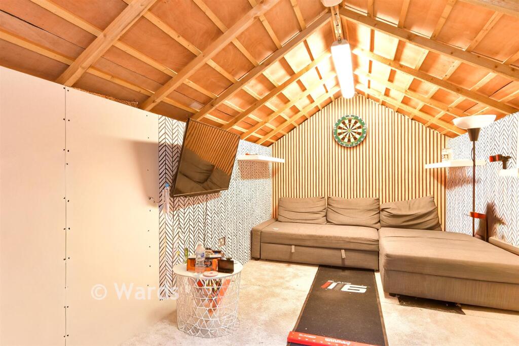 External Lifestyle Photograph