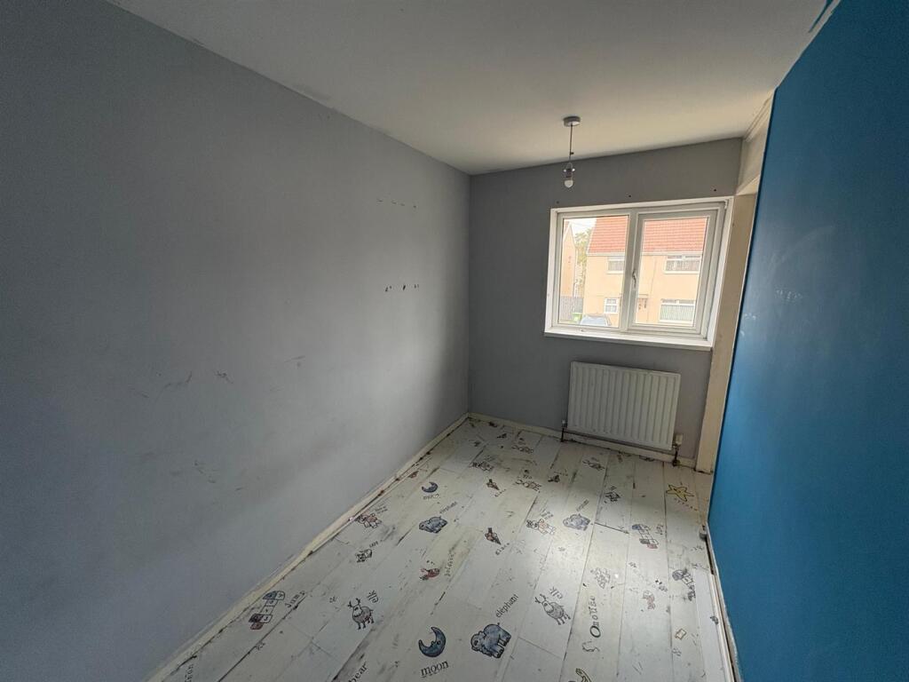 Bedroom 3.JPG