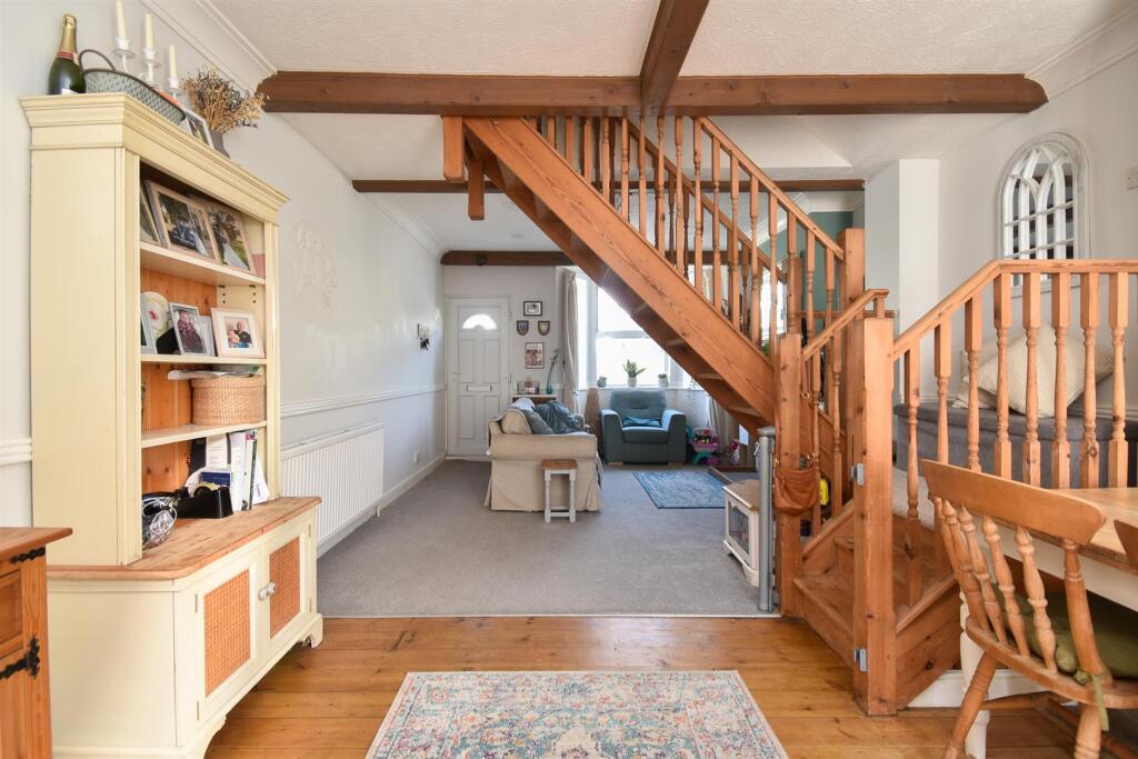 Living &amp; dining room