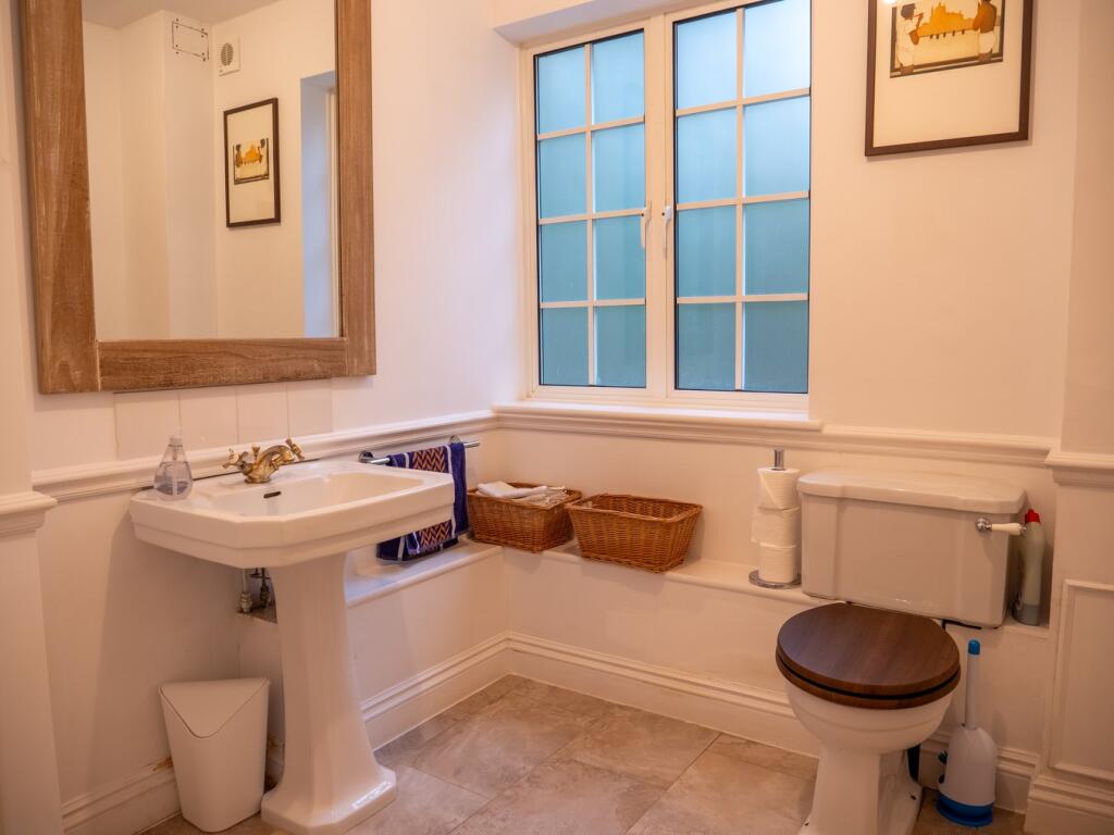 Downstairs Cloakroom