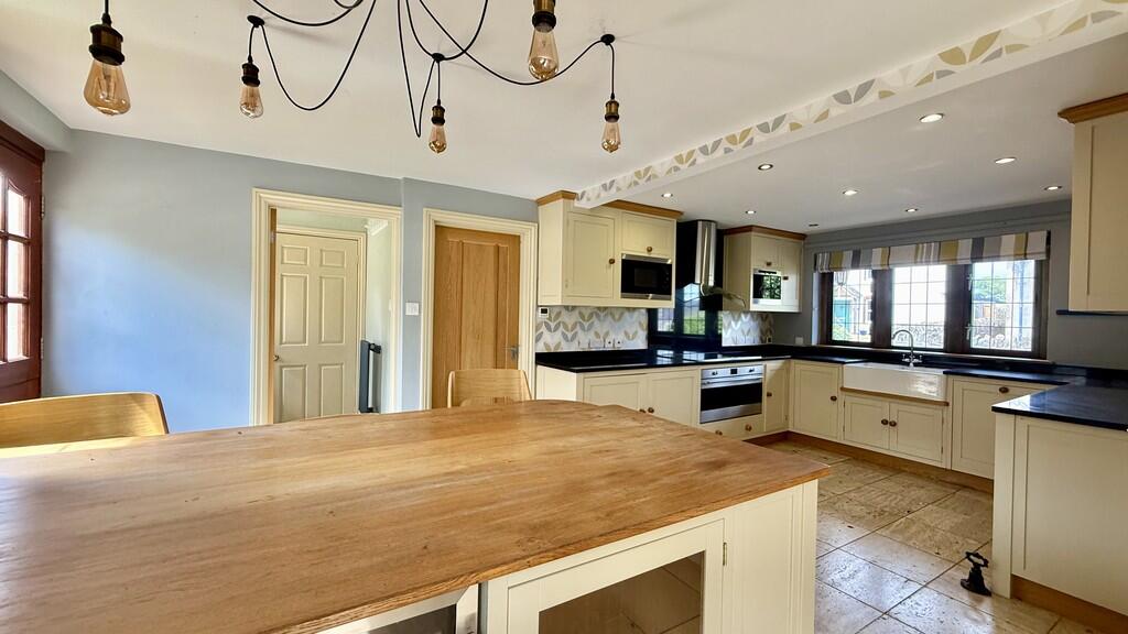 Kitchen / Dining ...