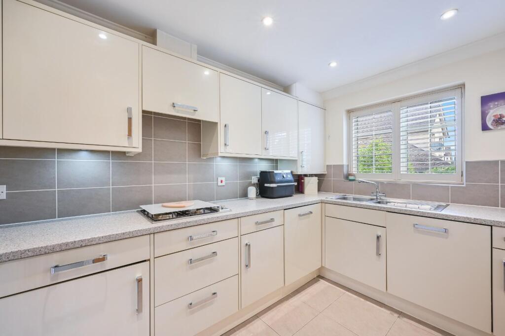 ANMER CLOSE,  (8).jpg