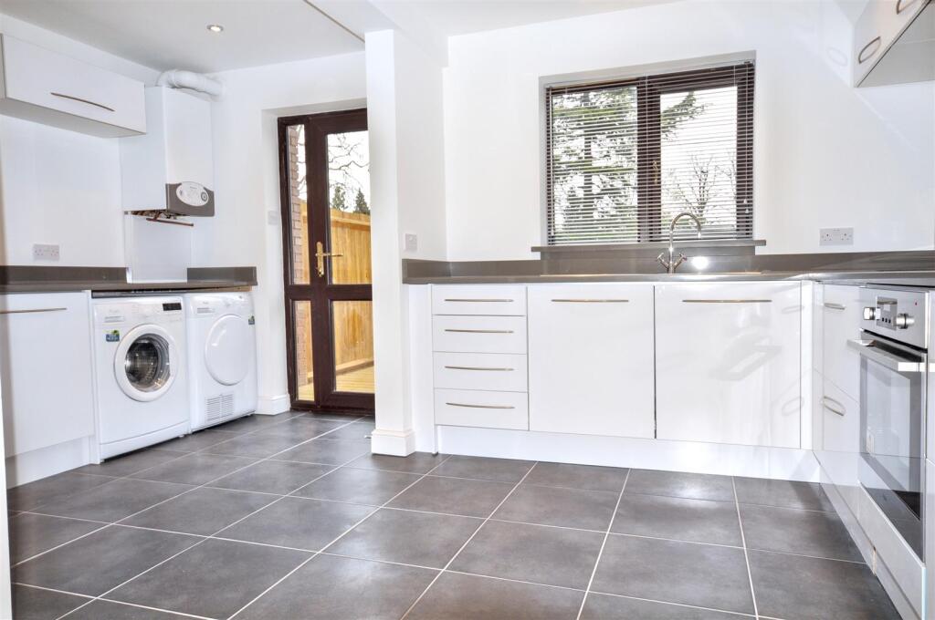 Marketing Pics 002.jpeg