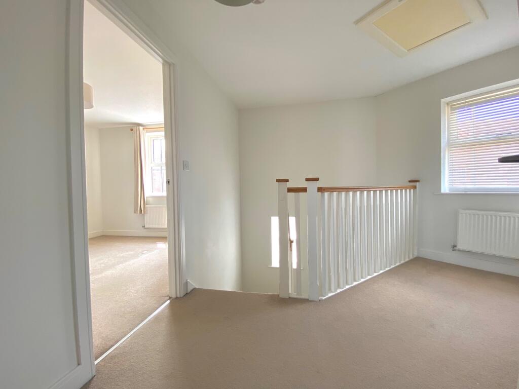 WhatsApp Image 2025-06-01 at 16.07.47 (8).jpeg