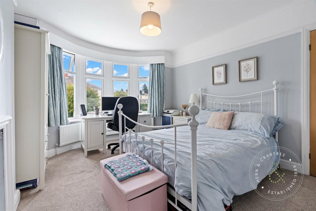 Allensbank Road, Heath, Hern Crabtree (22).jpg