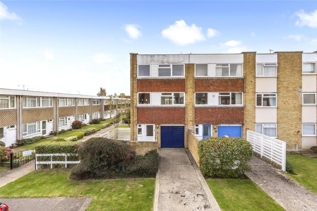 Fittleworth Garden, Rustington, Littlehampton, West Sussex, BN16