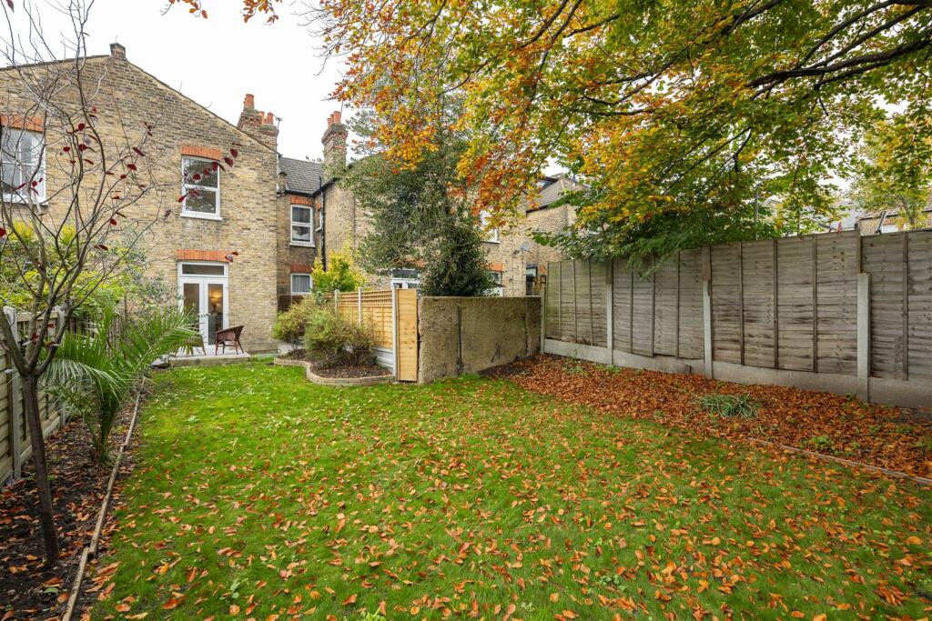 Beacontree E11