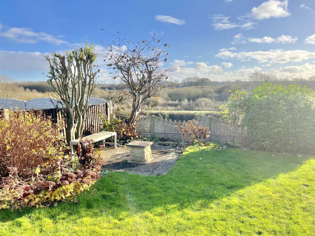 Enclosed Rear Garden