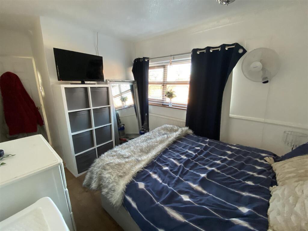Bedroom no 2: