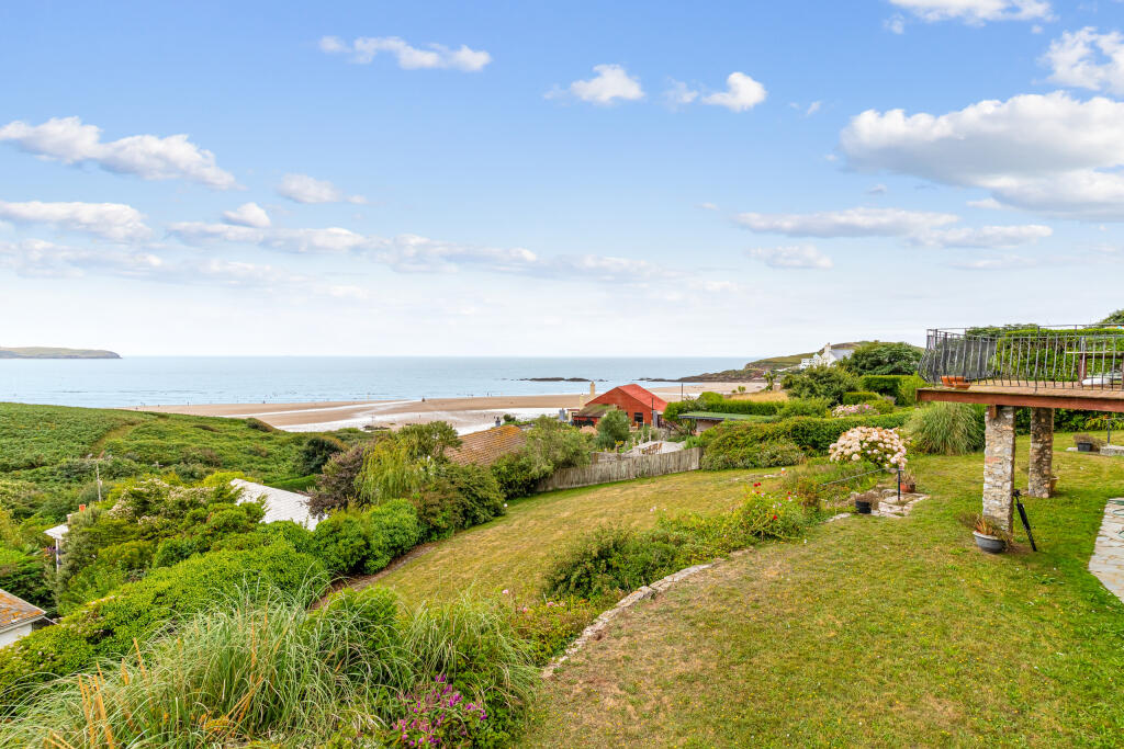 A01 - Folly Rise Ringmore Drive Bigbury - 250808