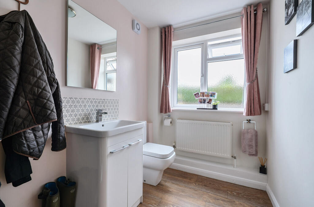 1332073-20-6888ca...