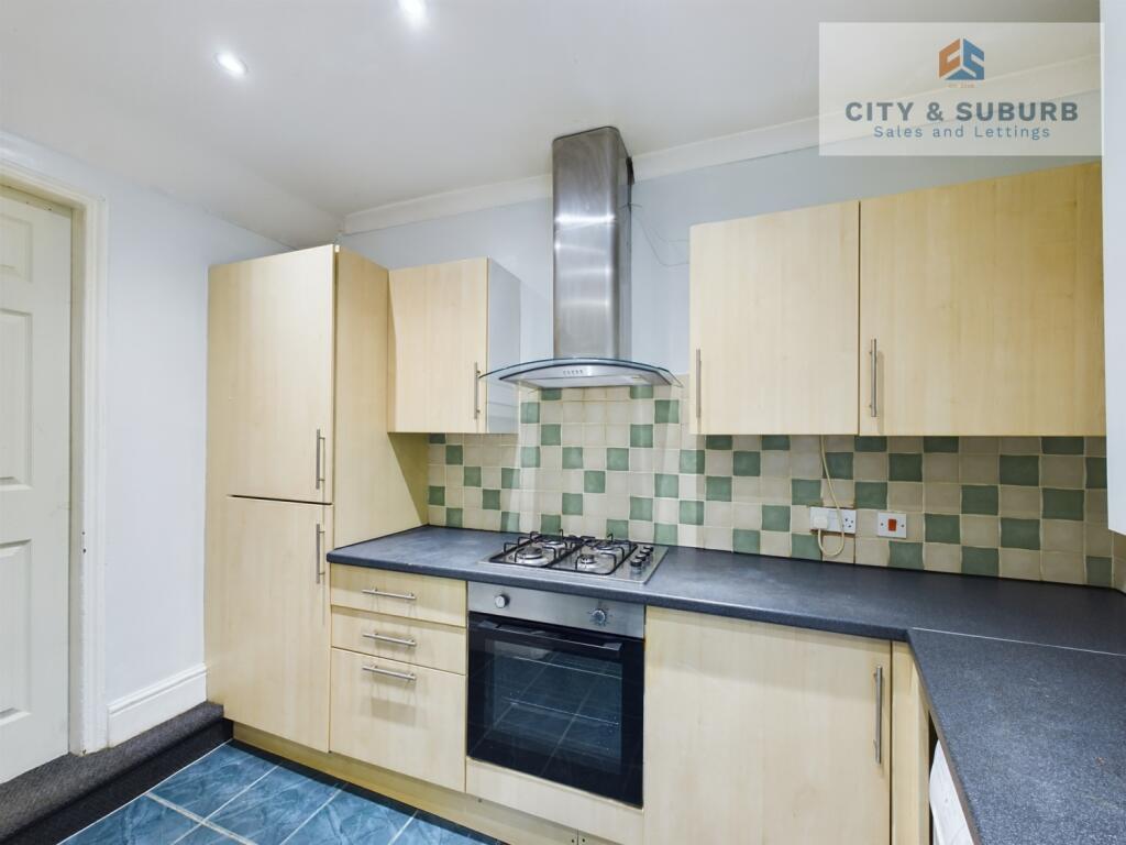 CAM01351G0-PR0108-STILL002