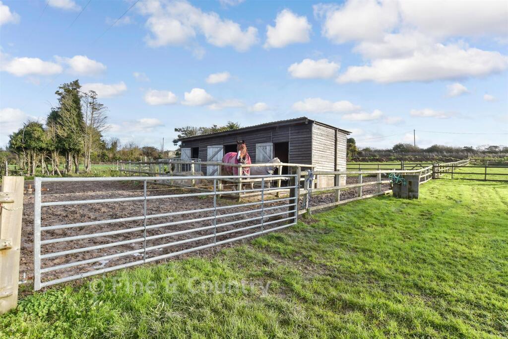 Workshop/Outbuildings