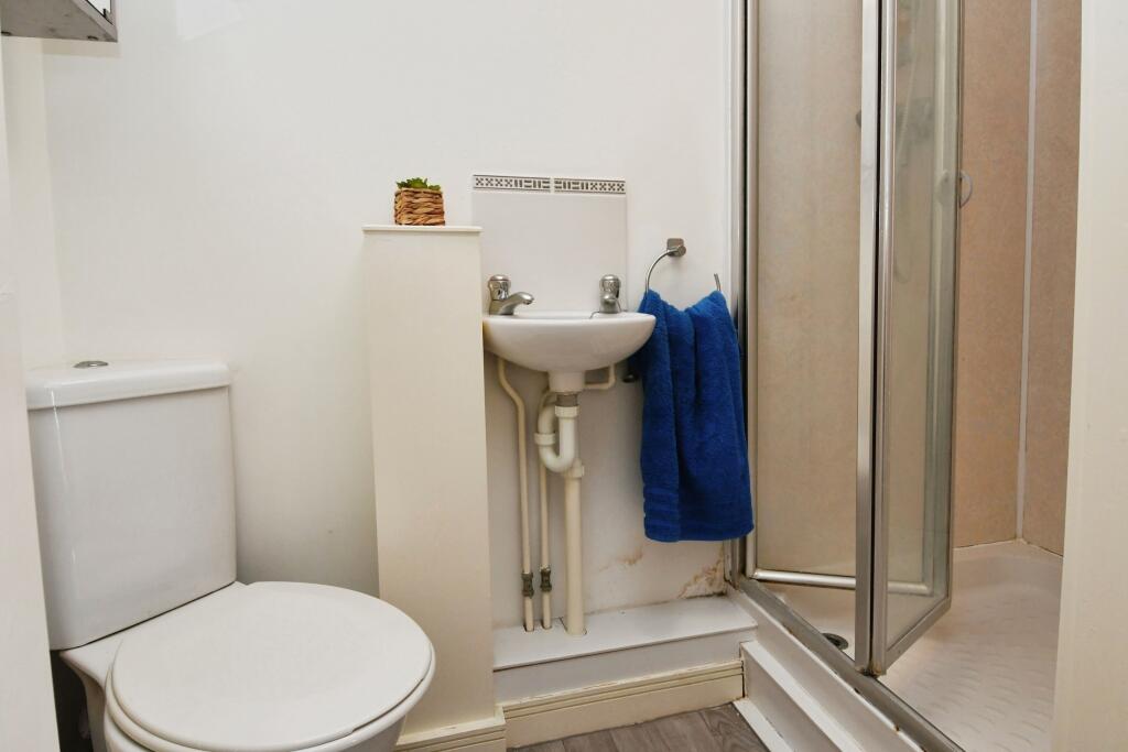 Master En-suite