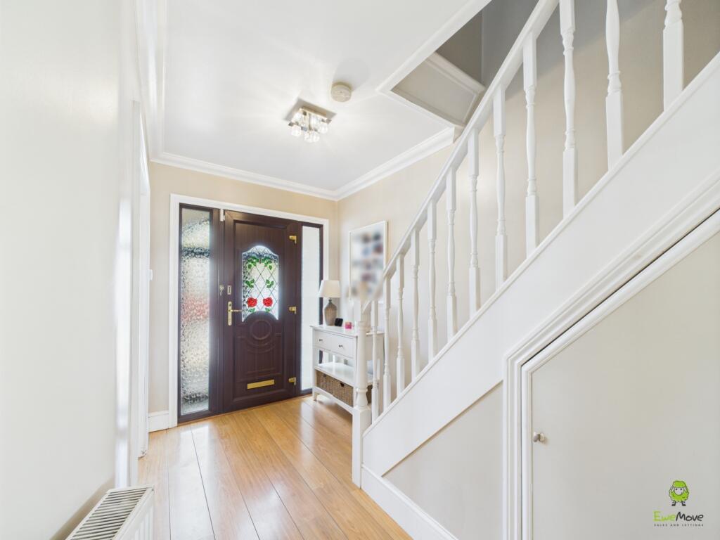 CAM02615G0-PR0074-STILL009