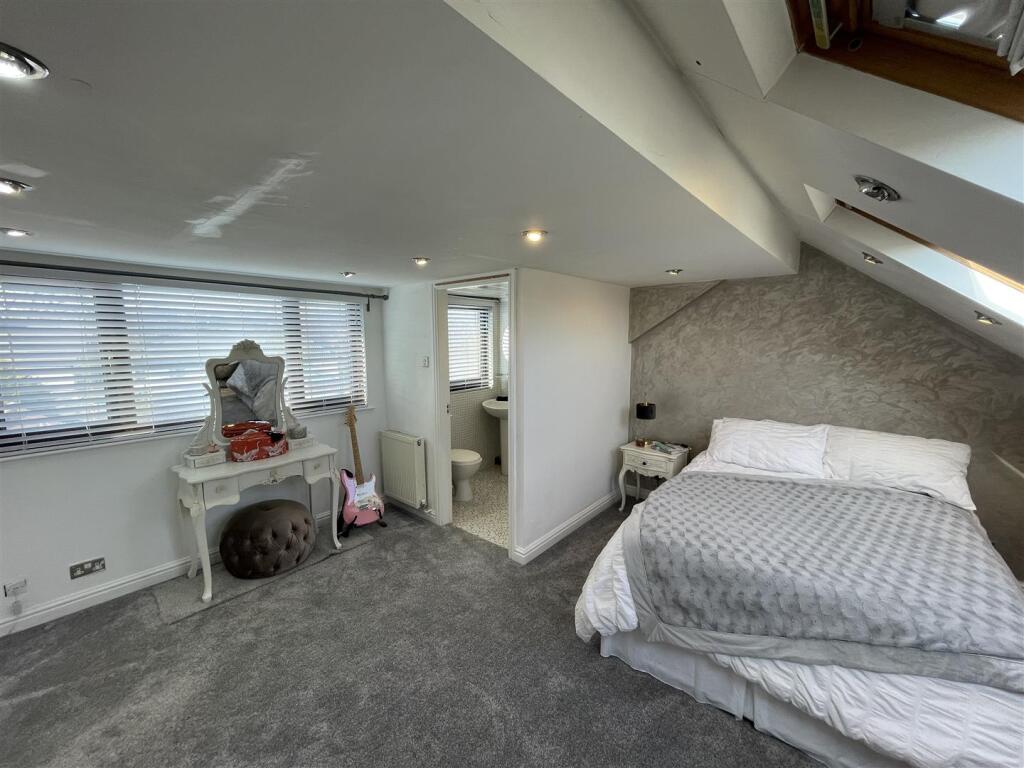 Photo 26-03-2025, 15 05 05.jpg