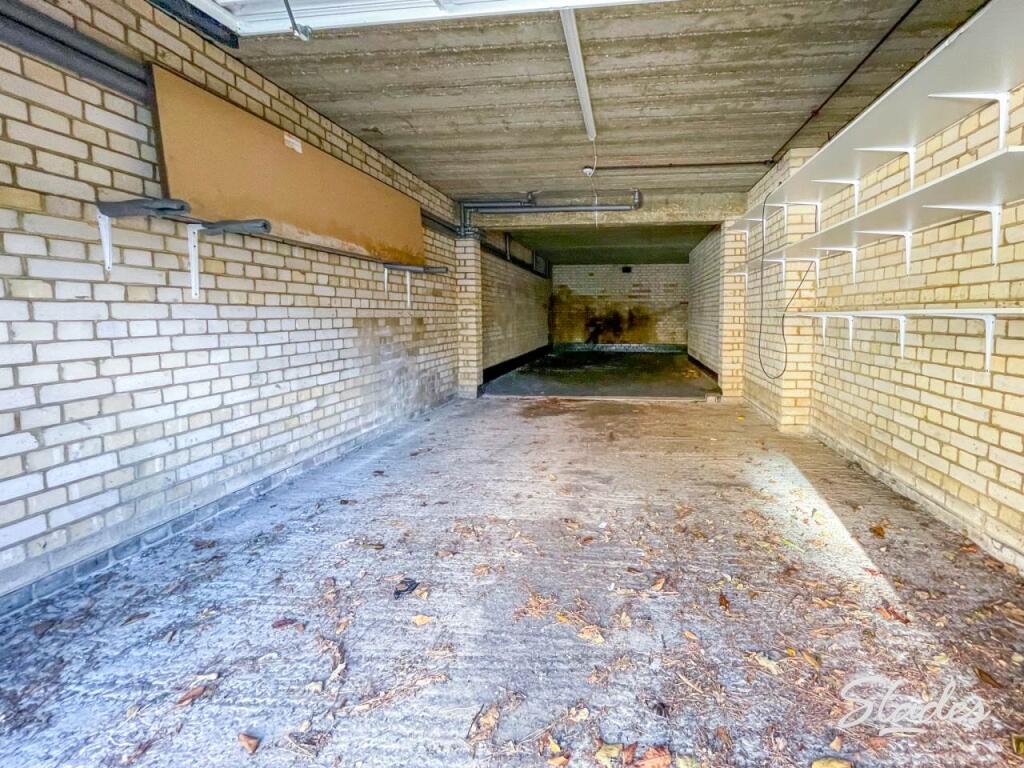 3 seacliff court ins