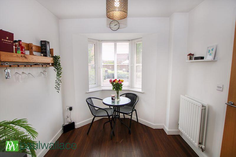Kitchen Dining Area