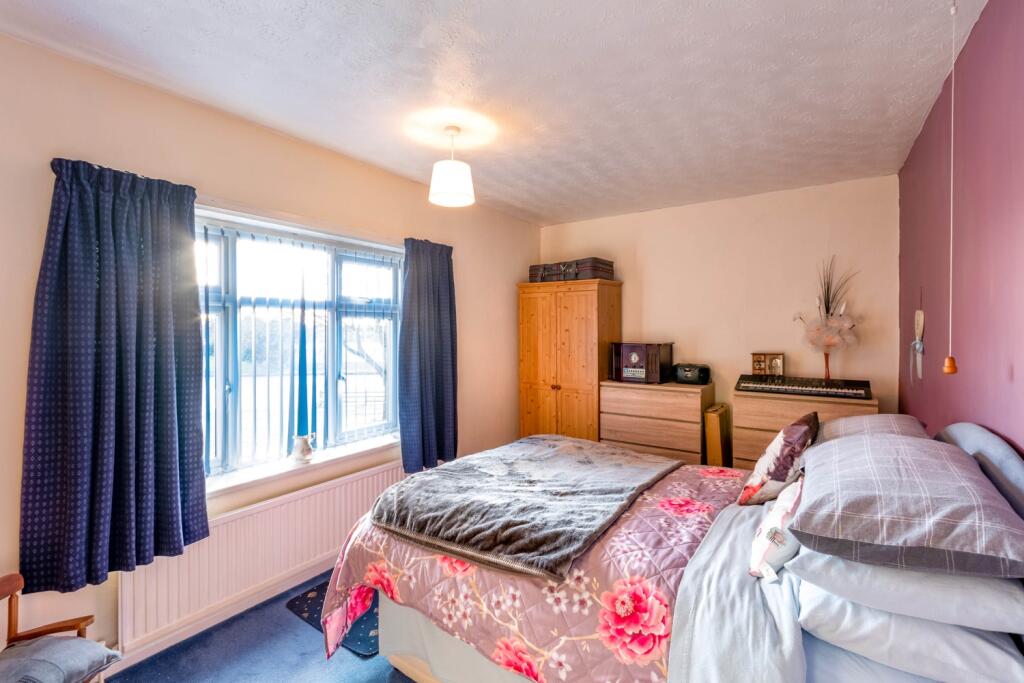 Estate Agent EweMove Scunthorpe Bedroom