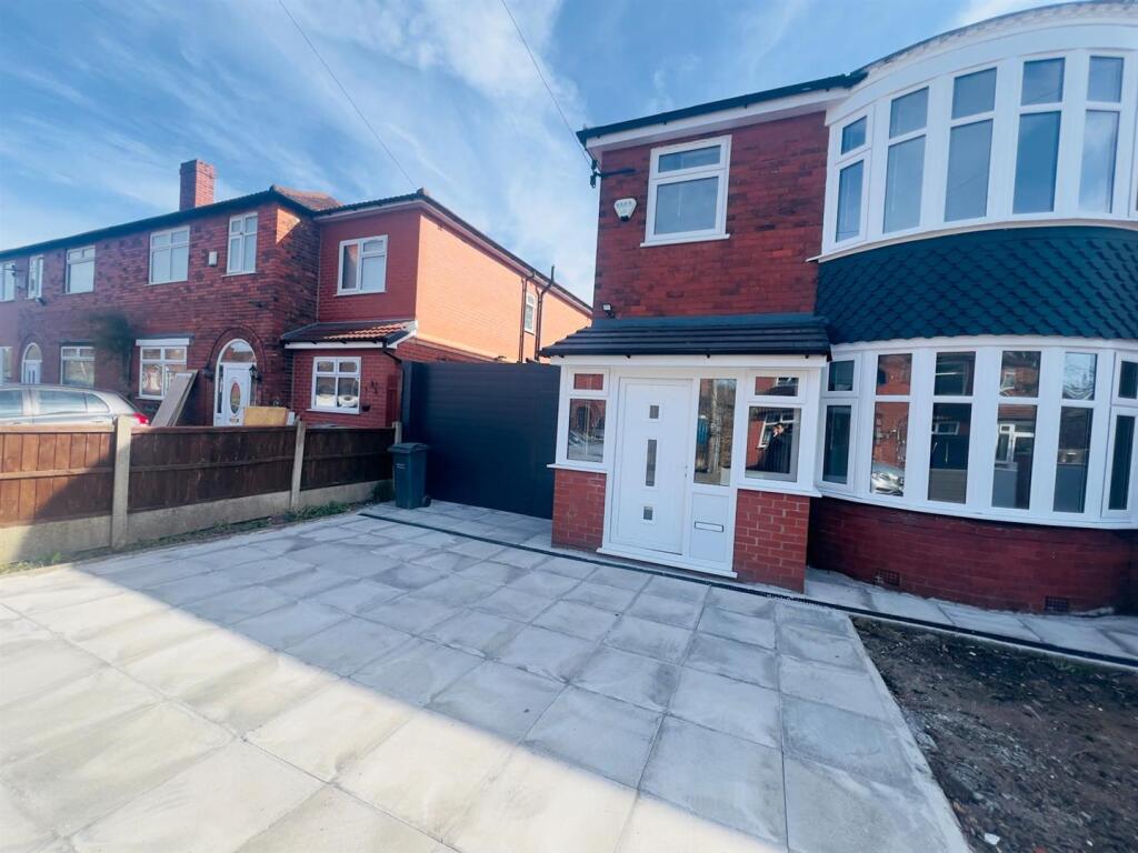 WhatsApp Image 2025-03-05 at 13.51.50 (2).jpeg